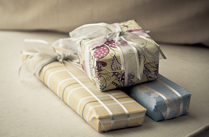 wedding day presents